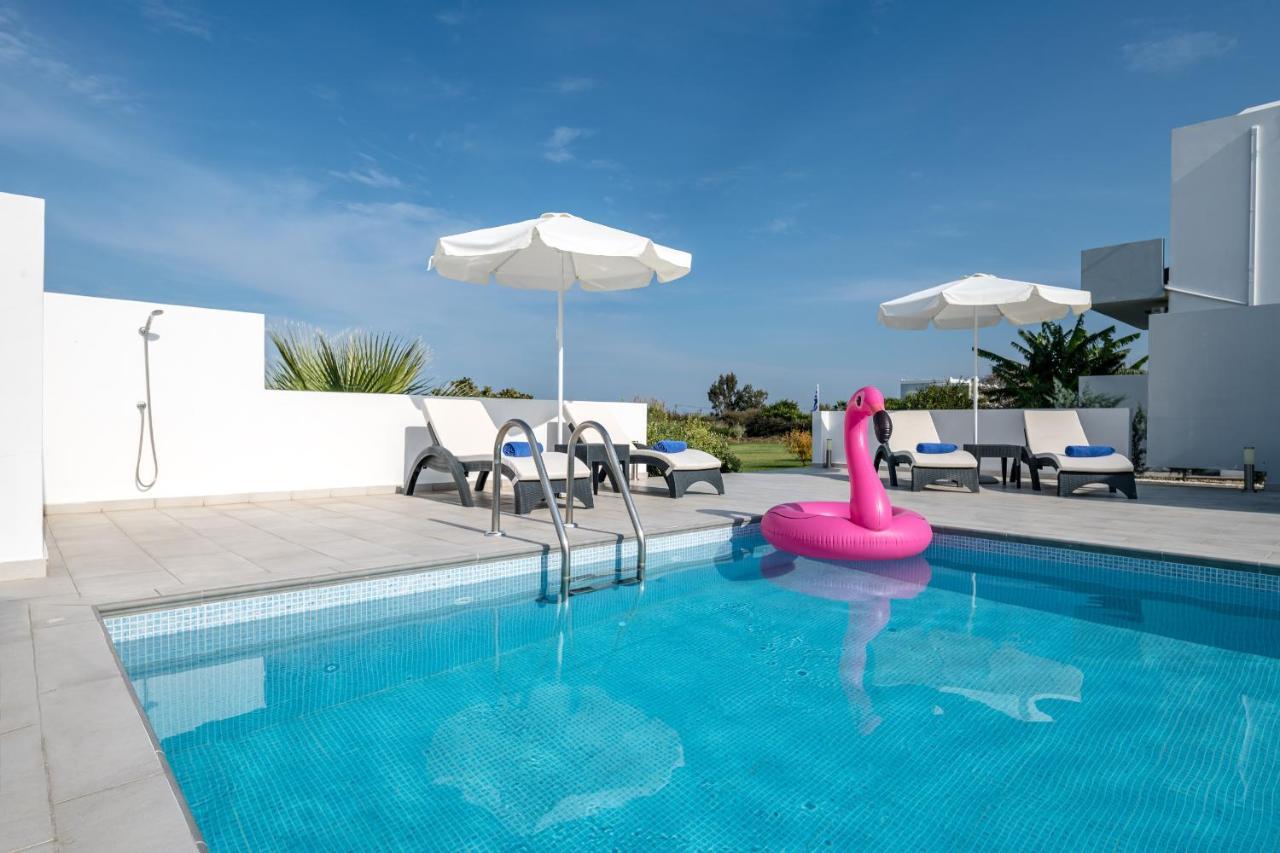 Asteria Pearl Villa 2 With Rooftop Jacuzzi ตีกากี ภายนอก รูปภาพ