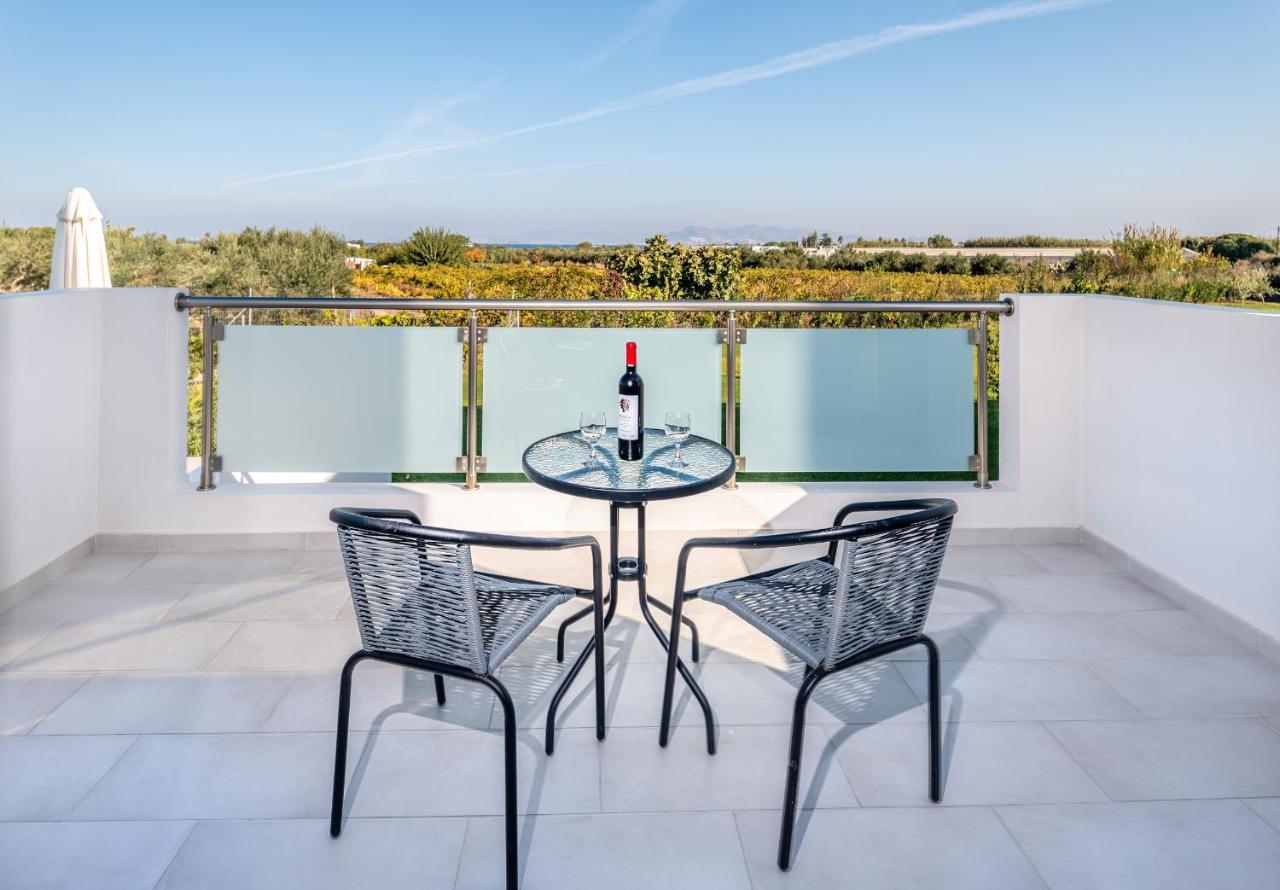 Asteria Pearl Villa 2 With Rooftop Jacuzzi ตีกากี ภายนอก รูปภาพ