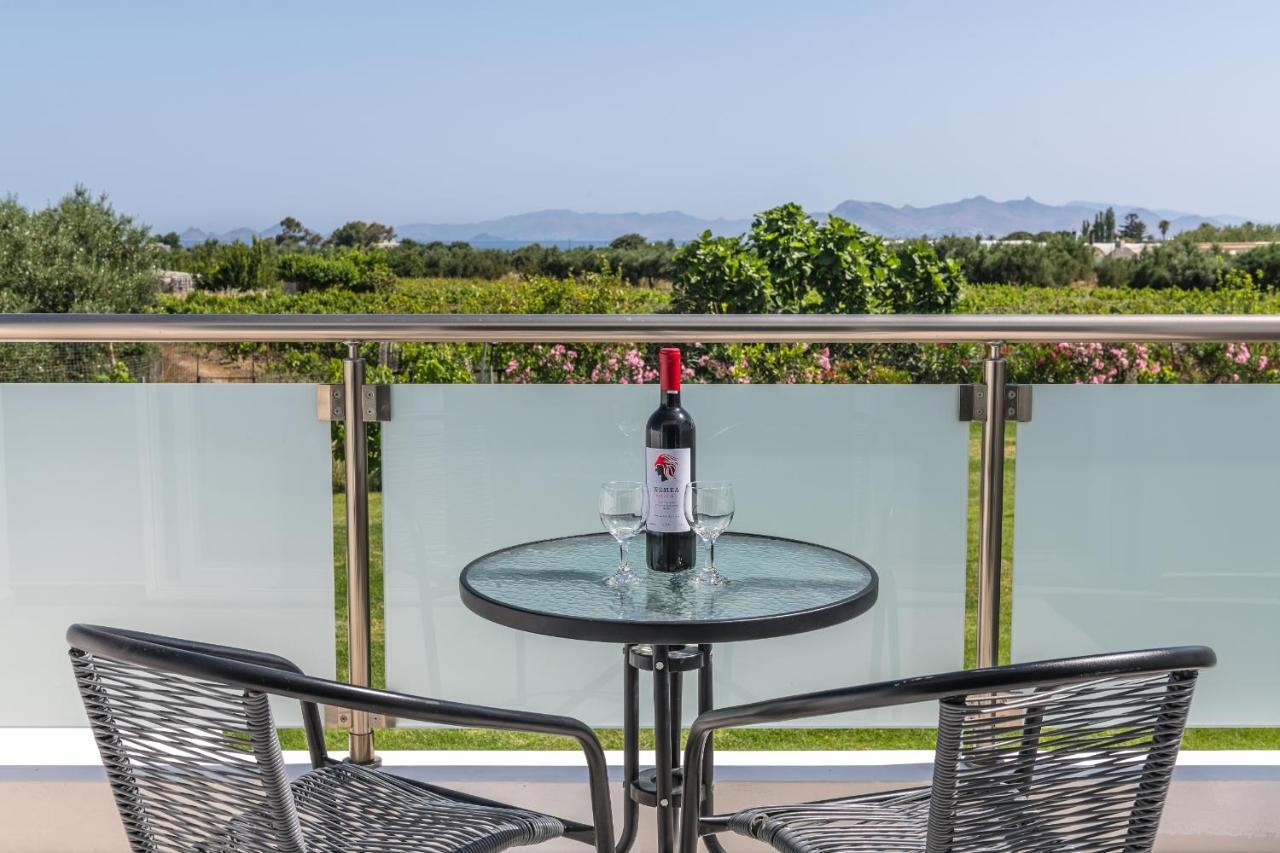 Asteria Pearl Villa 2 With Rooftop Jacuzzi ตีกากี ภายนอก รูปภาพ