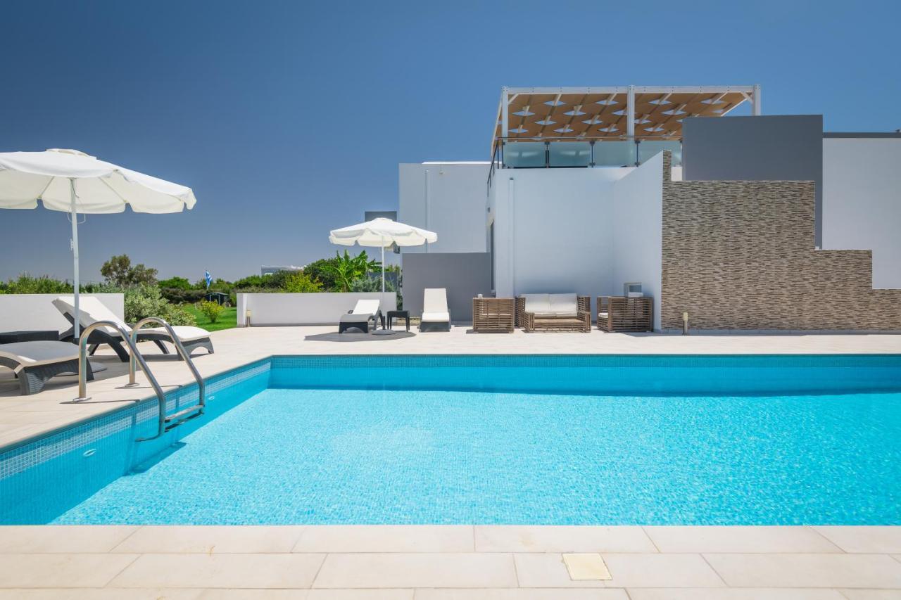 Asteria Pearl Villa 2 With Rooftop Jacuzzi ตีกากี ภายนอก รูปภาพ