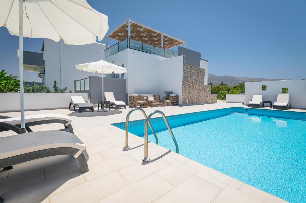 Asteria Pearl Villa 2 With Rooftop Jacuzzi ตีกากี ภายนอก รูปภาพ