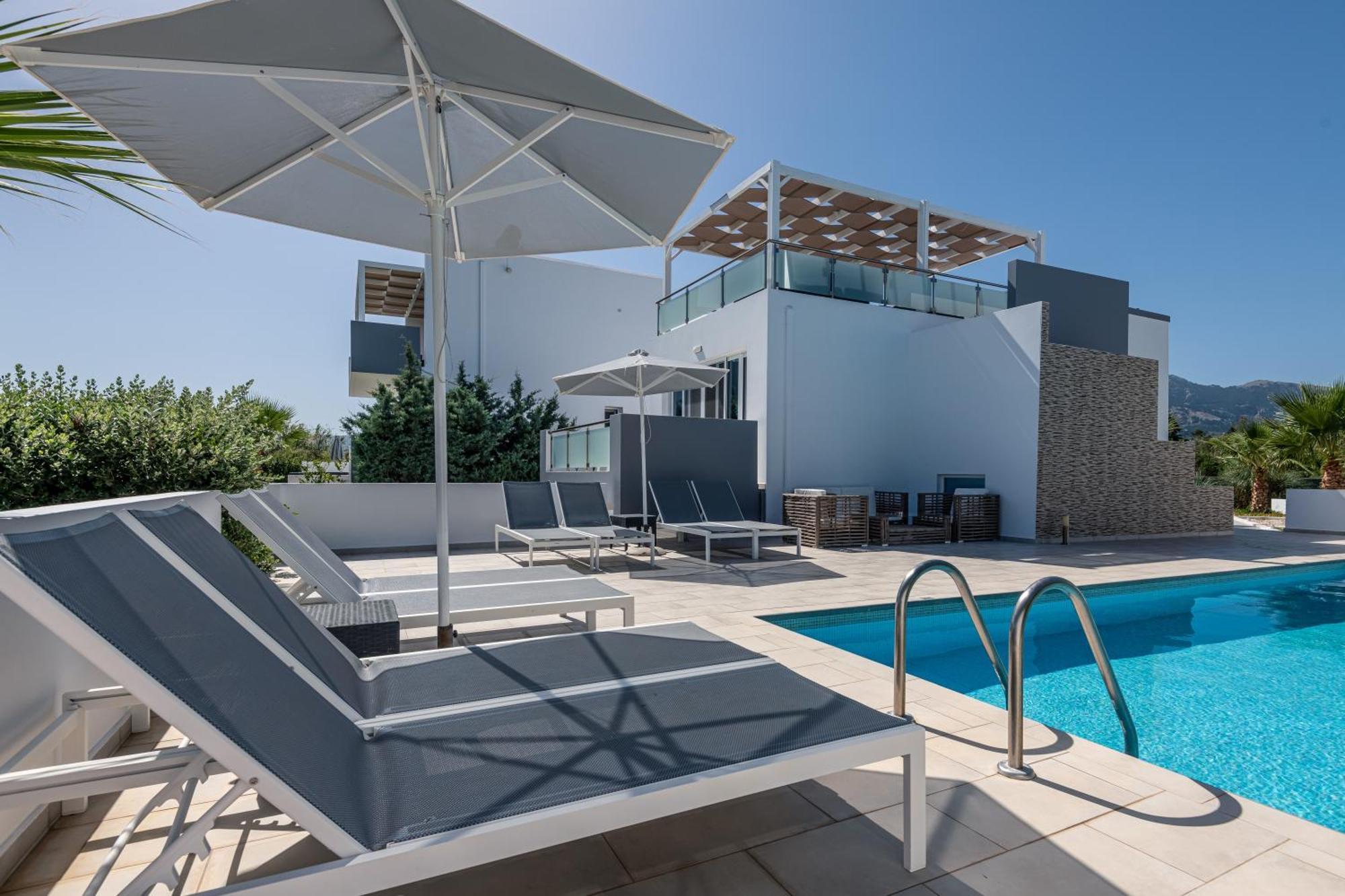 Asteria Pearl Villa 2 With Rooftop Jacuzzi ตีกากี ภายนอก รูปภาพ