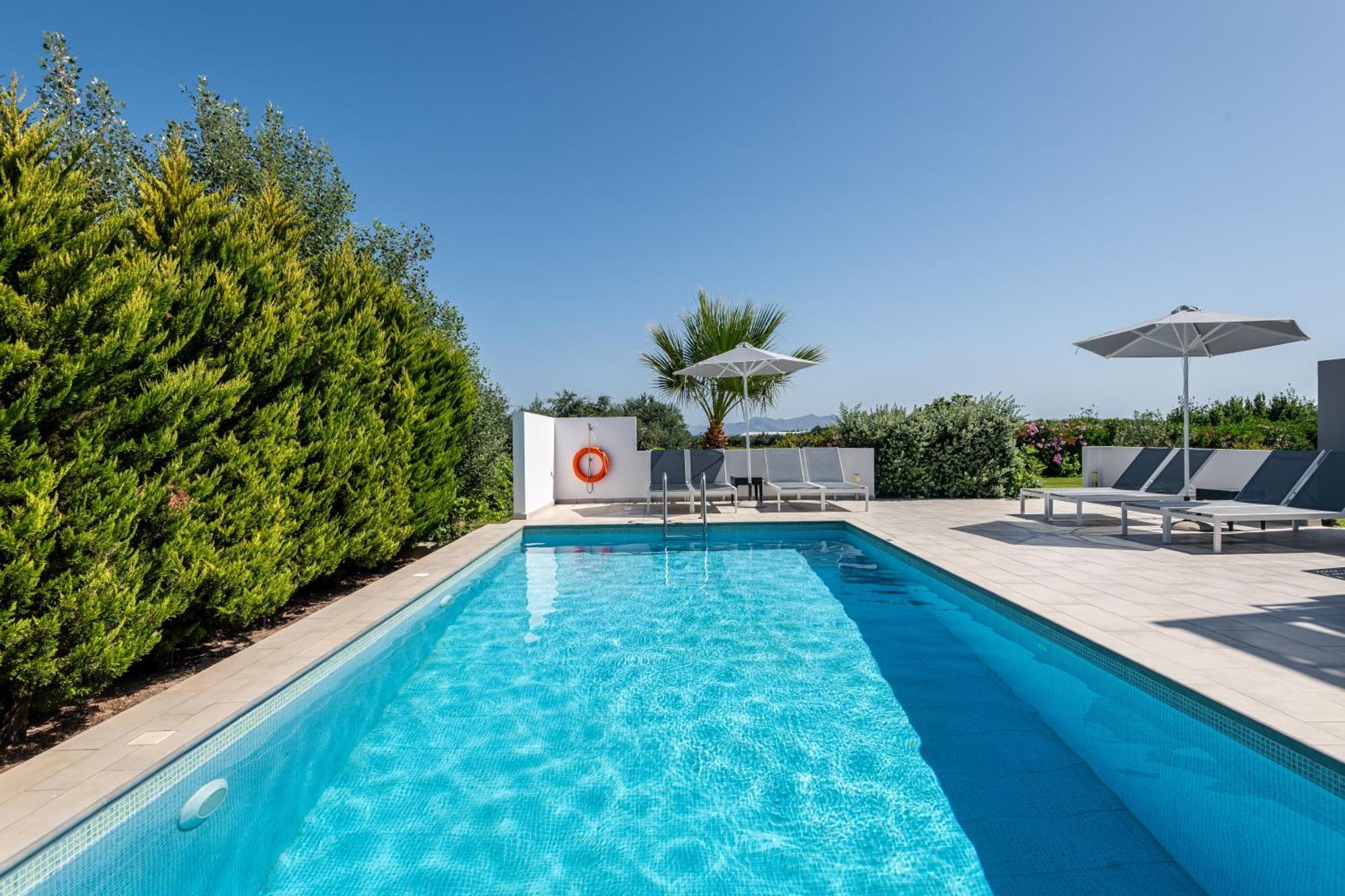 Asteria Pearl Villa 2 With Rooftop Jacuzzi ตีกากี ภายนอก รูปภาพ